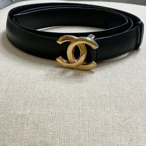 CHANEL Elegant Black Belt with Gold Accent